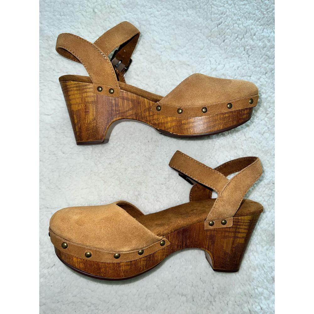 House of Harlow Platform Wedges - size 7.5